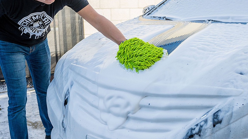Chemical Guys Chenille Microfiber Wash Mitt, $5 after 20% coupon